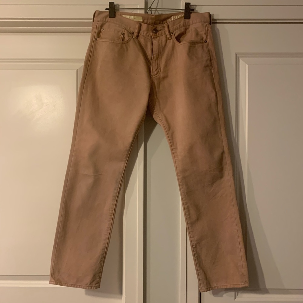 Men’s Gap Slim Khakis, Size 32